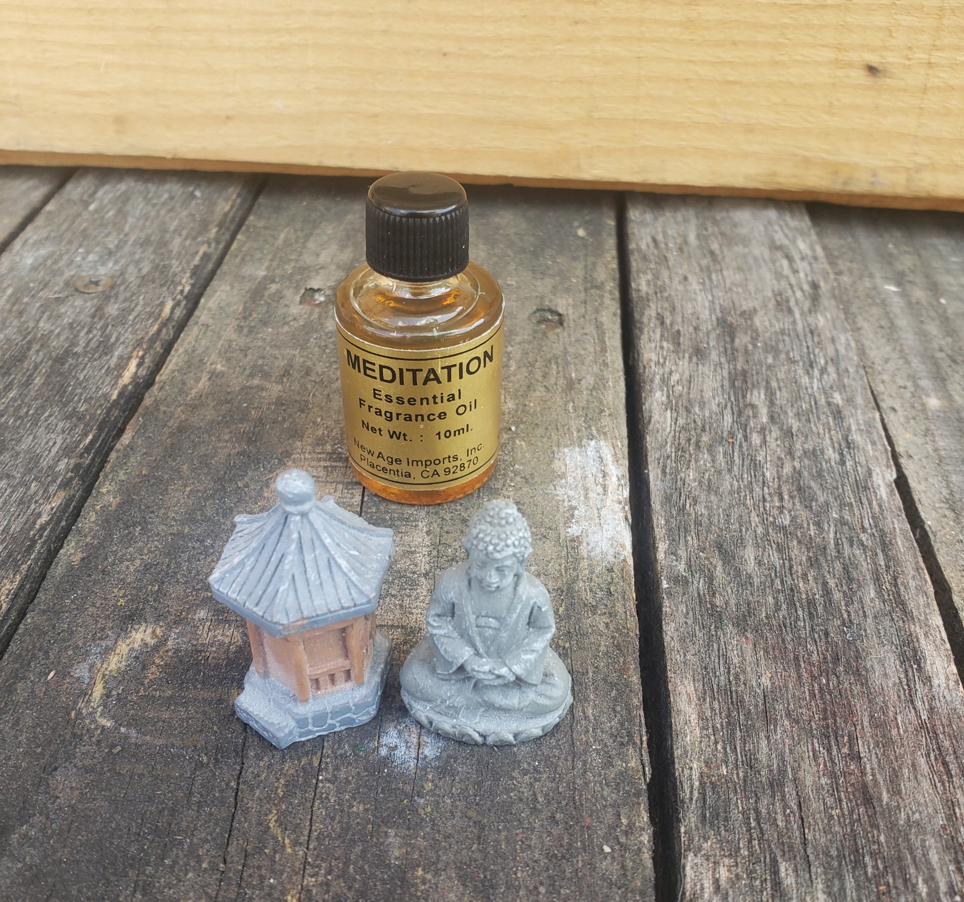 Essential oil image 6