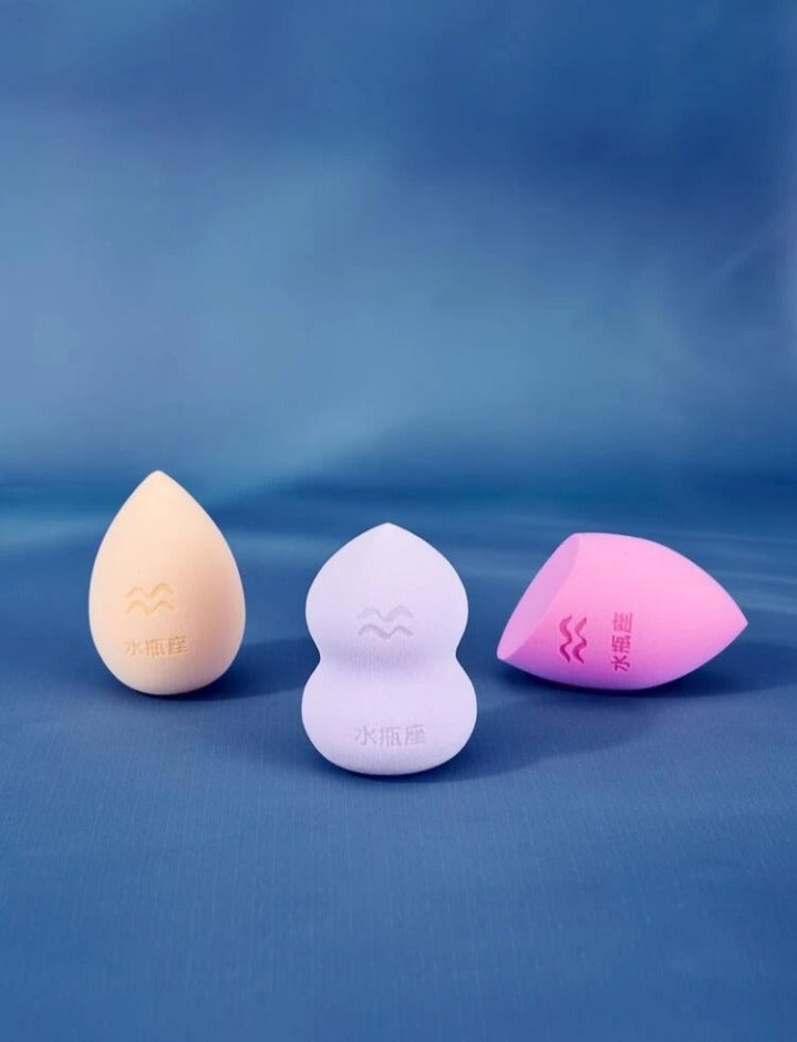 Zodiac Makeup Sponge 3pk Random image 1