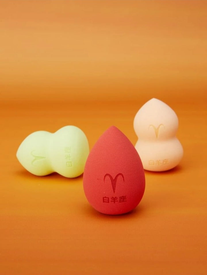 Zodiac Makeup Sponge 3pk Random image 3