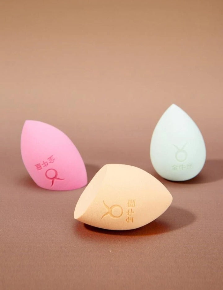 Zodiac Makeup Sponge 3pk Random image 8